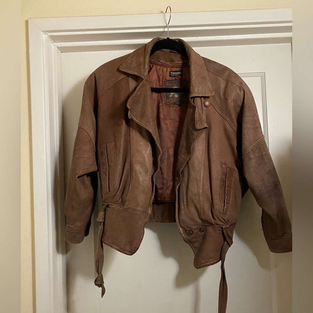 Vintage Wilsons Leather Adventure Bound Cropped Bomber jacket 80’s 90’s Retro